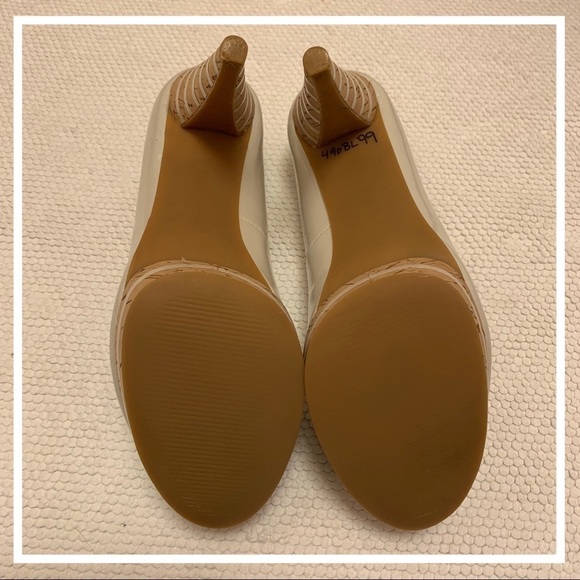 Michael MICHAEL KORS Off White Patent Leather Heel - Picture 5 of 8